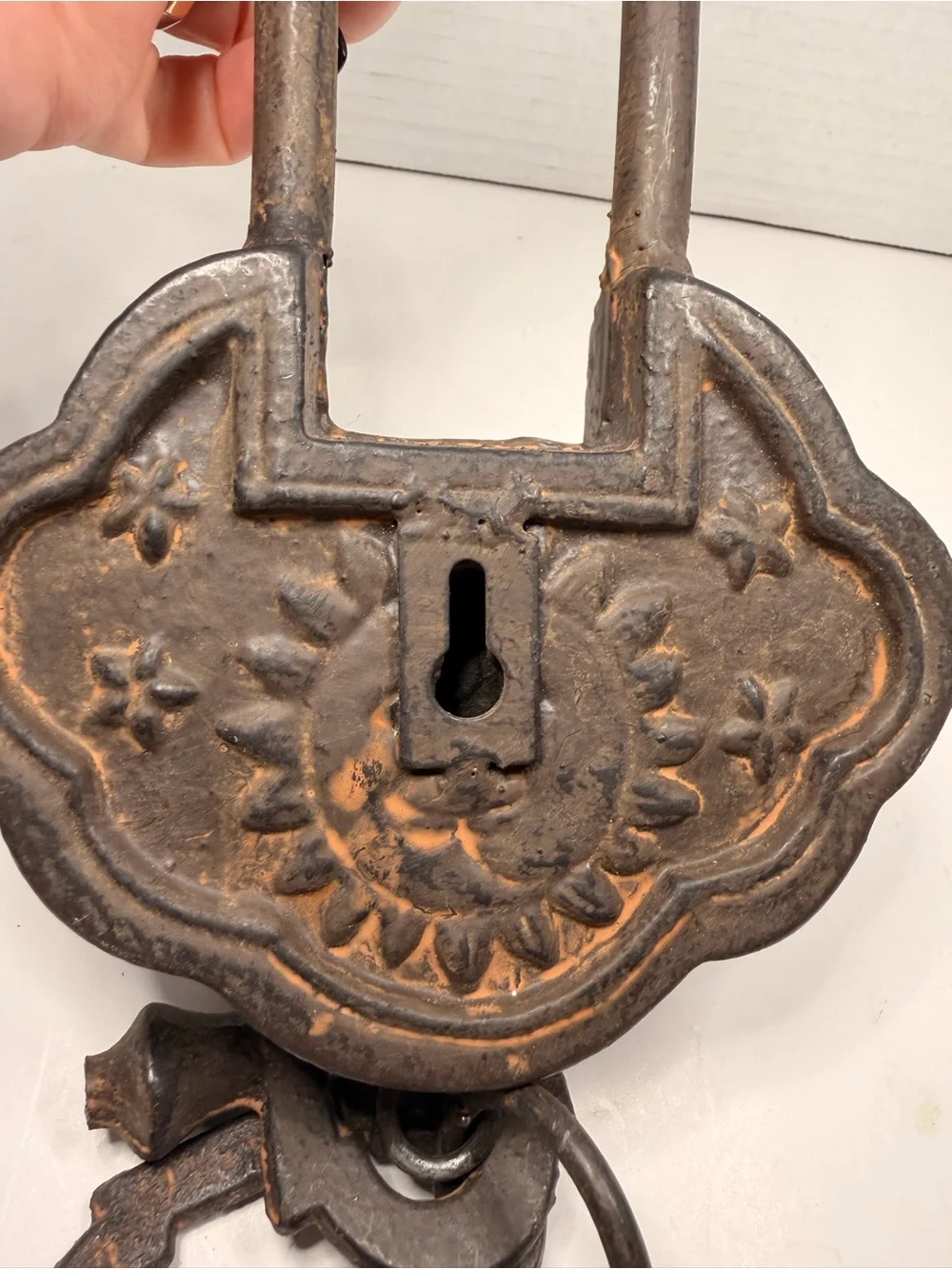 Vintage Chinese Style Cast Iron Ruyi Shaped Padlock